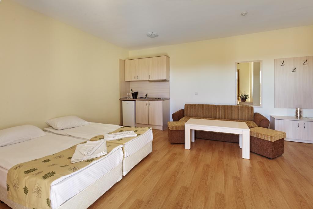 Serena Residence Aparthotel Sozopol Bilik gambar