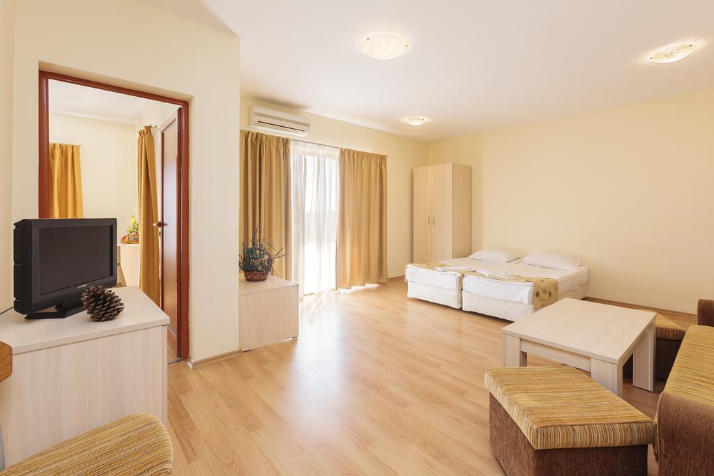 Serena Residence Aparthotel Sozopol Bilik gambar