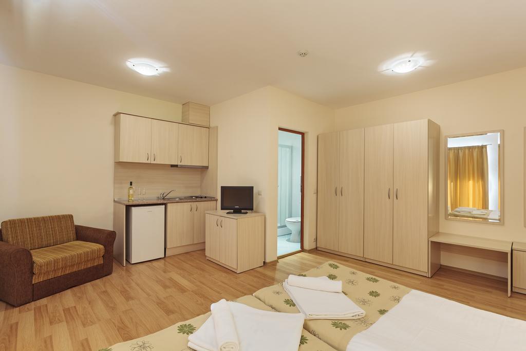Serena Residence Aparthotel Sozopol Bilik gambar